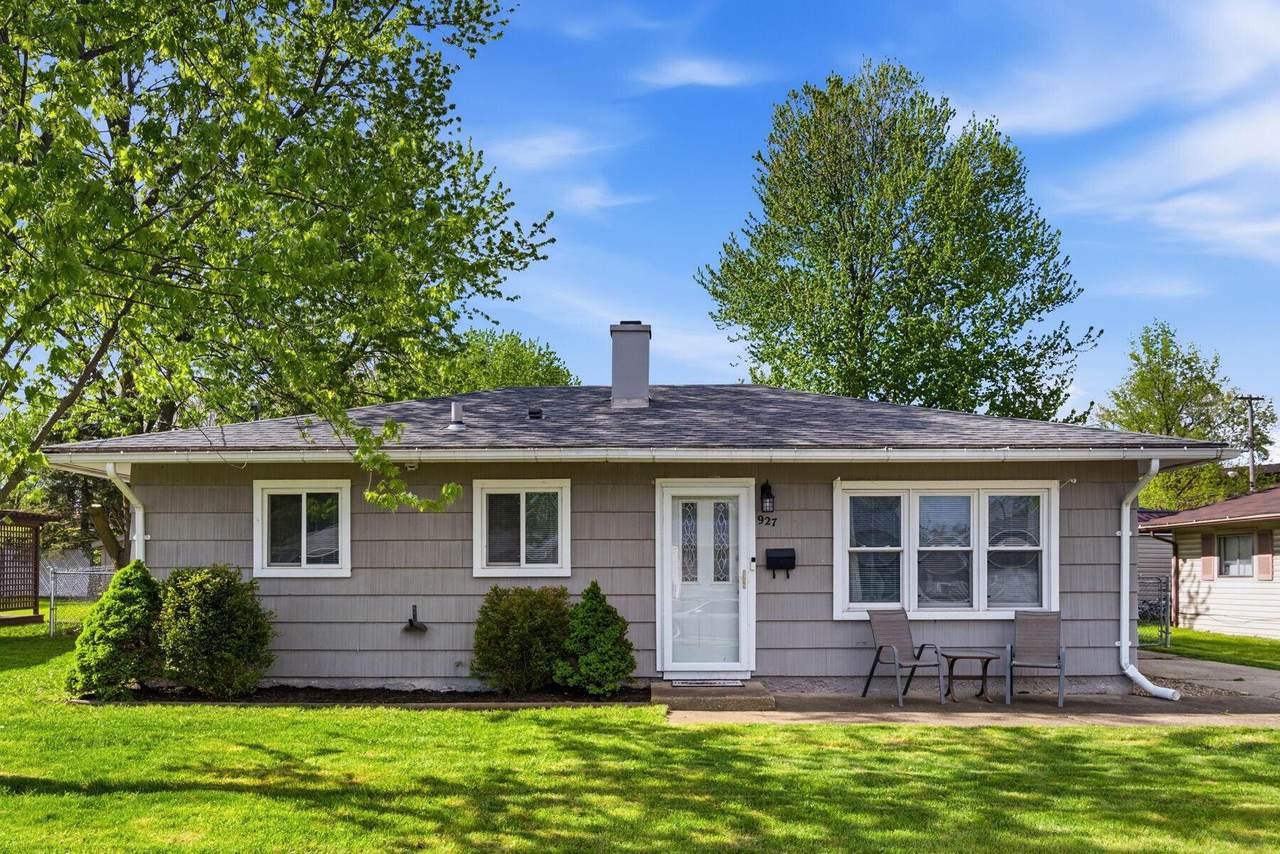 927 Daffodil Drive - Photo 1