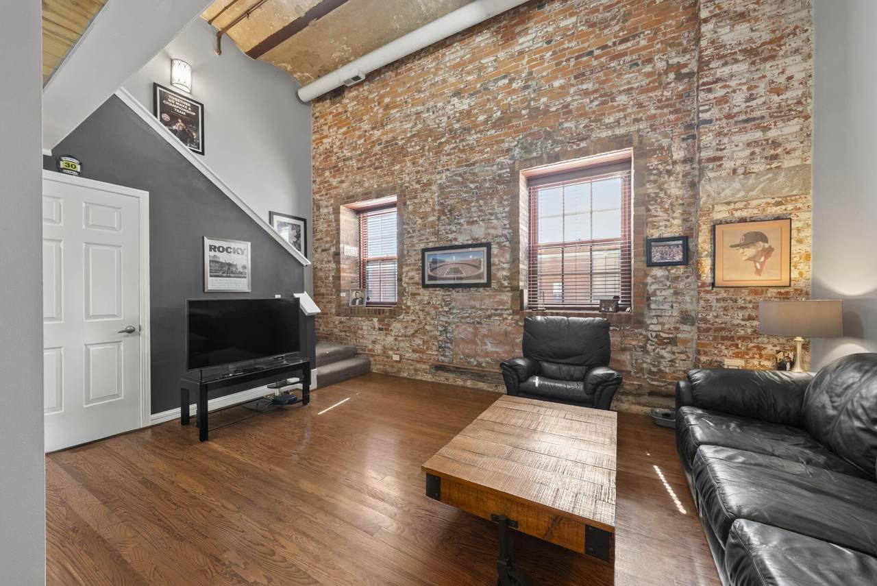 544-115 Front Street - Photo 1