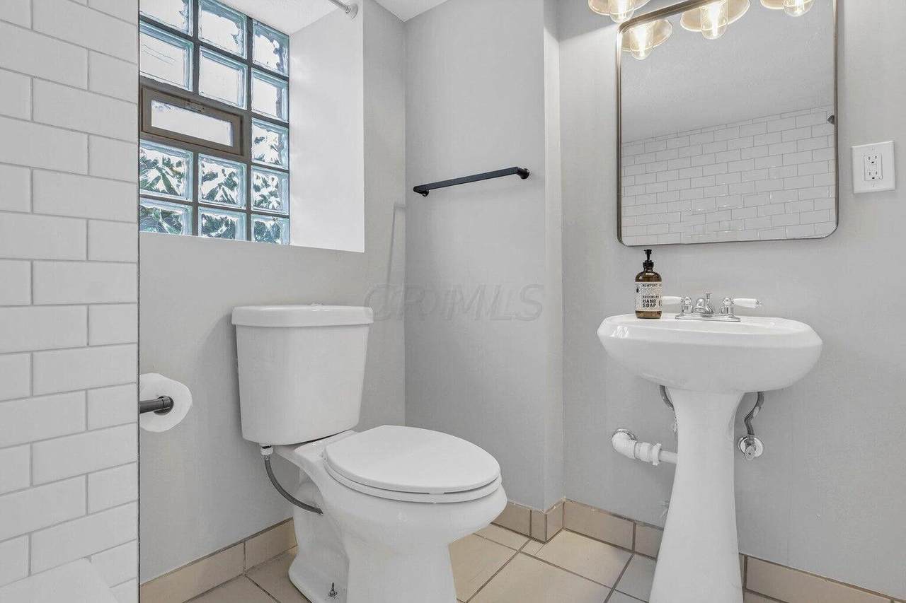 https://bt-photos.global.ssl.fastly.net/columbus/1280_boomver_1_226015279-2.jpg