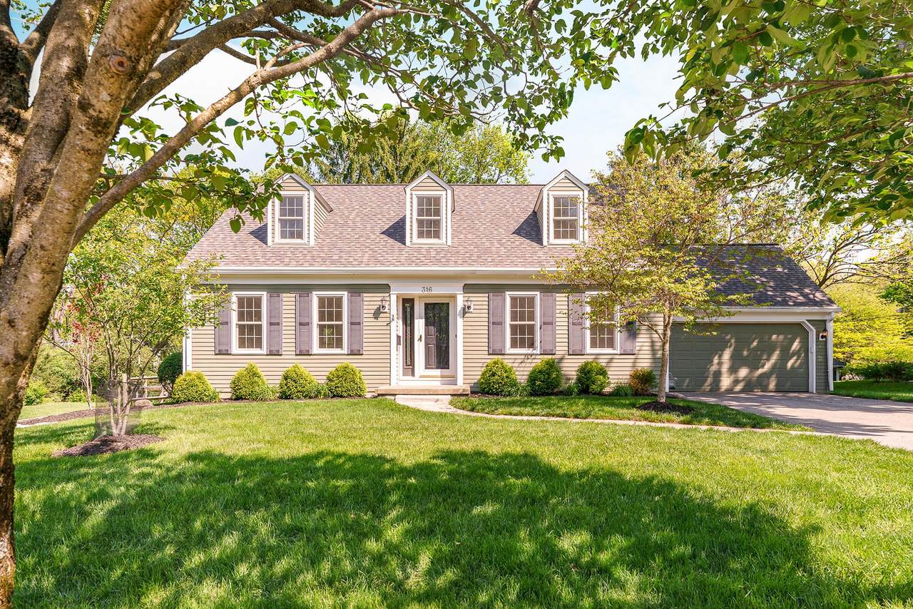 316 Weydon Road - Photo 1