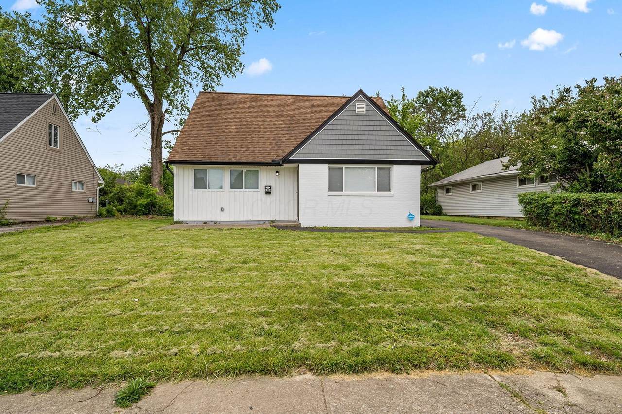 2385 Hanna Drive - Photo 1
