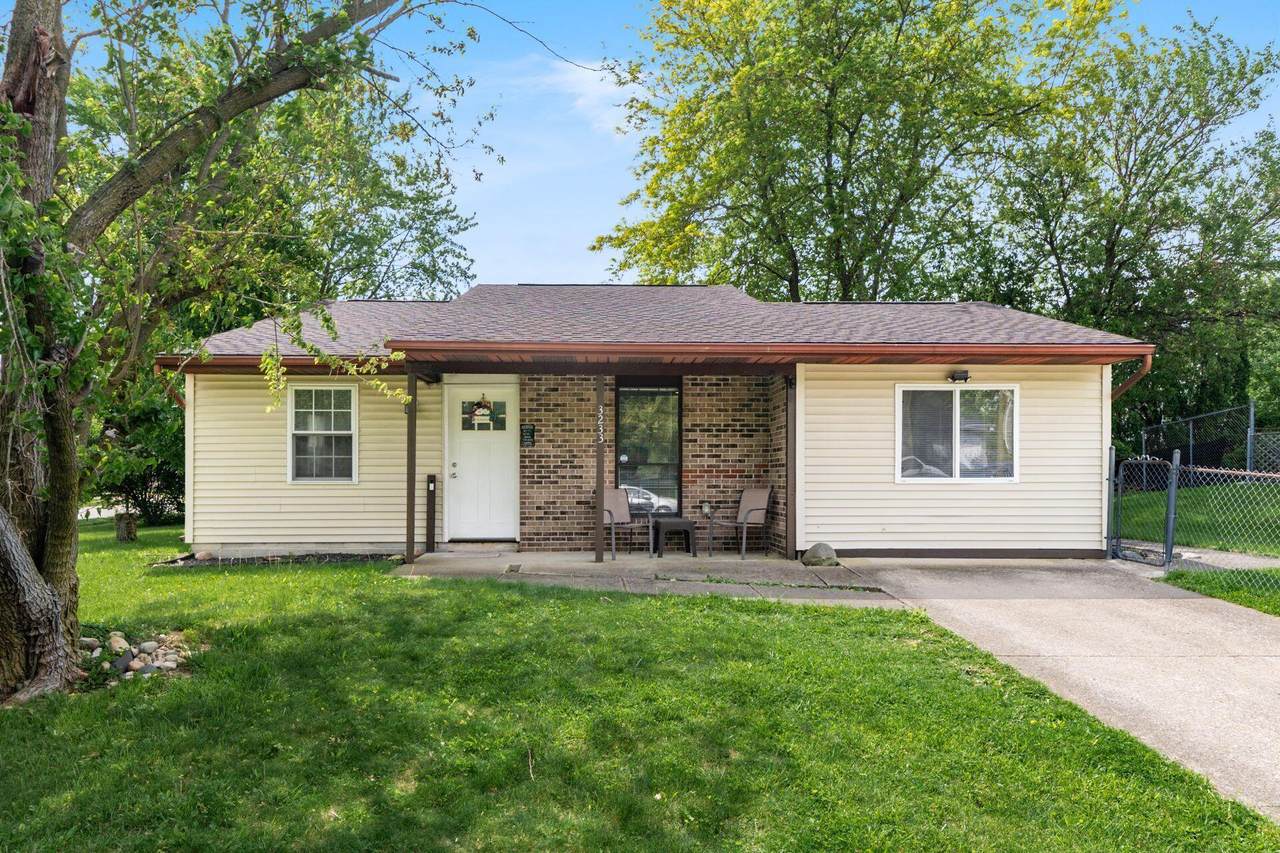 3233 Colony Hill Lane - Photo 1