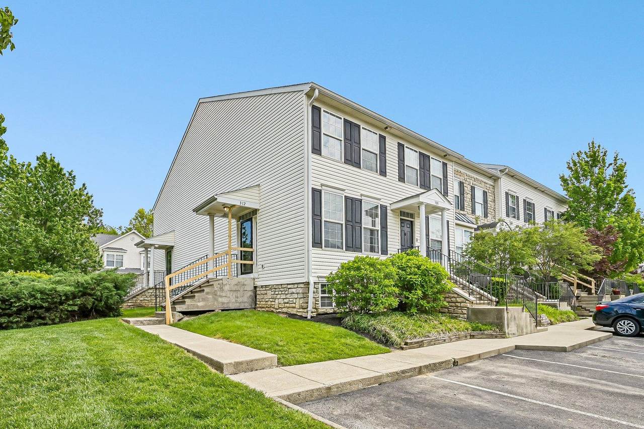 312 Oxford Oak Drive - Photo 1