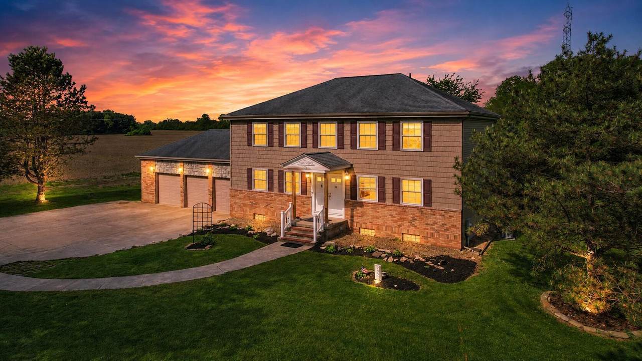 7977 Harlem Road - Photo 1