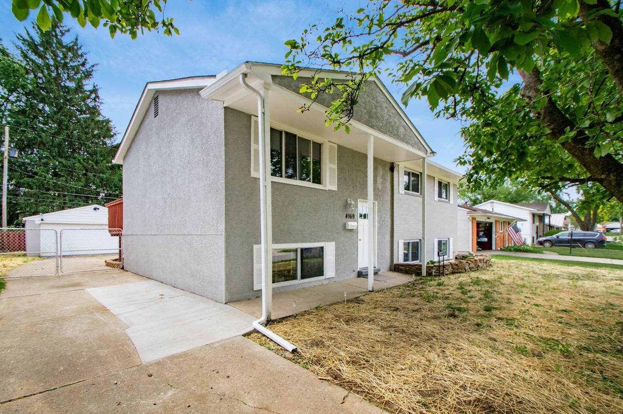 4969 Comstock Drive - Photo 1