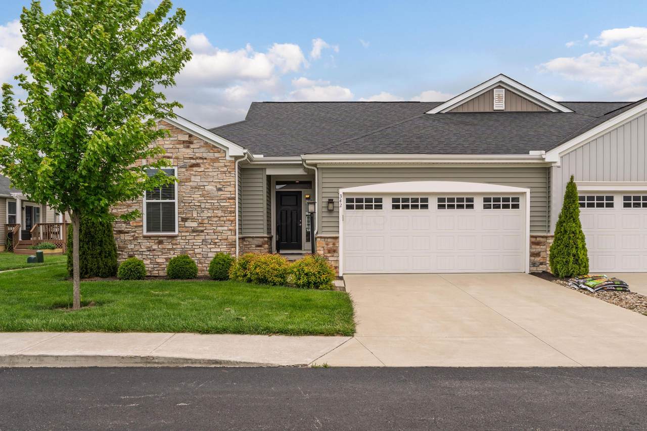 342 Amelia Lane - Photo 1