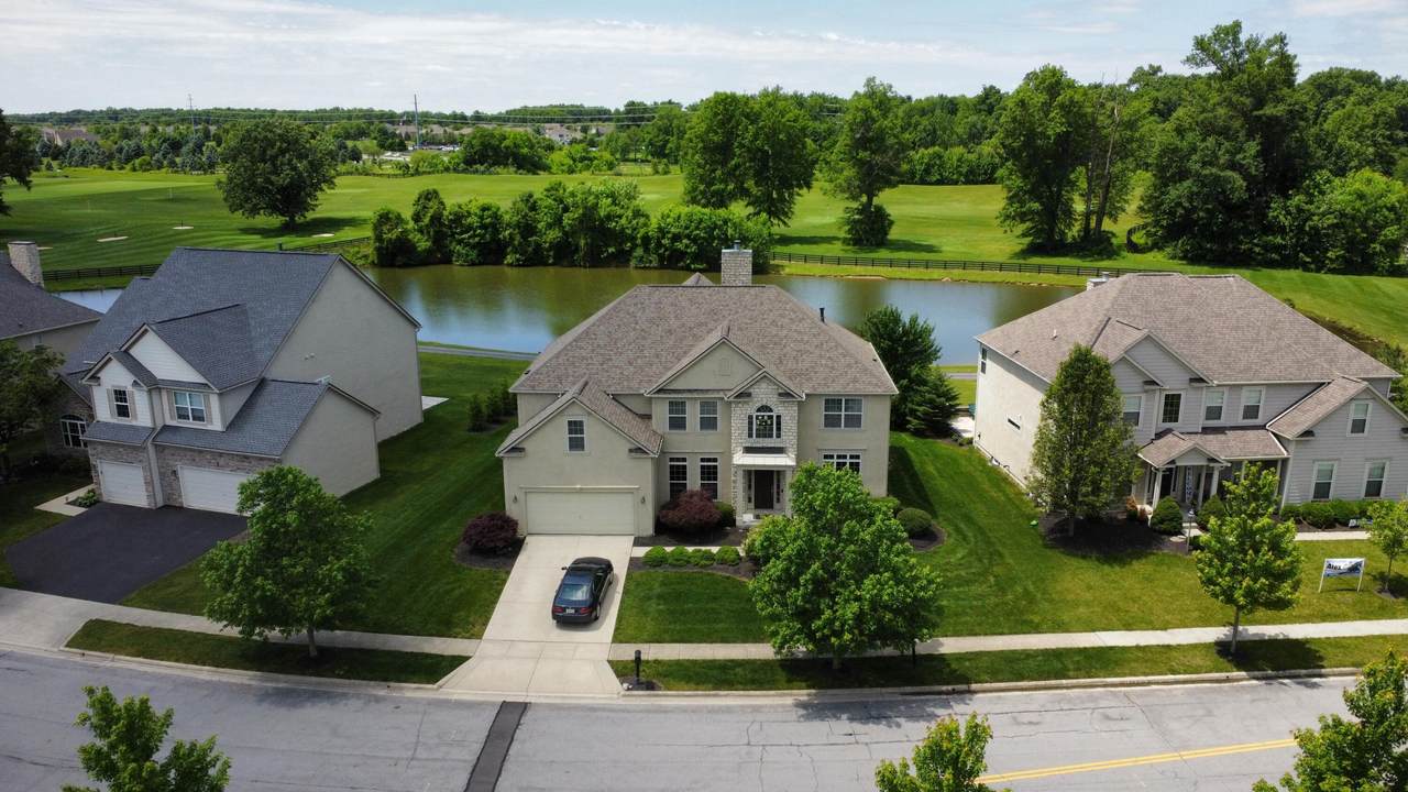 7704 Gateway Lane - Photo 1