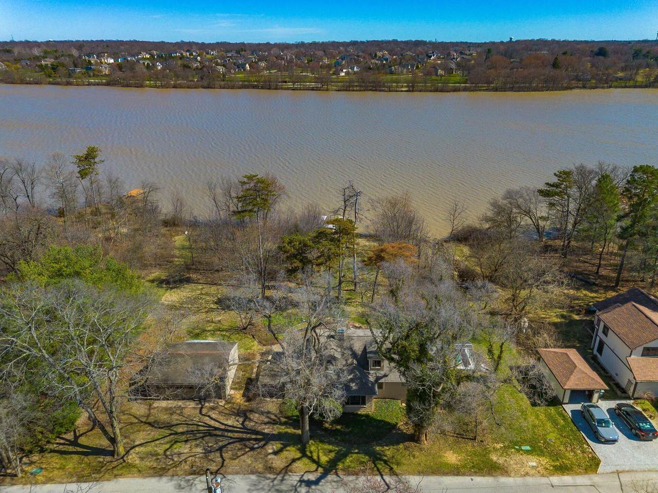 9590 Shawnee Trail - Photo 1