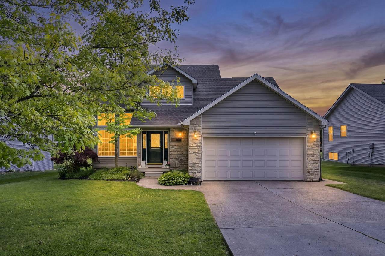 850 Fairway Drive - Photo 1
