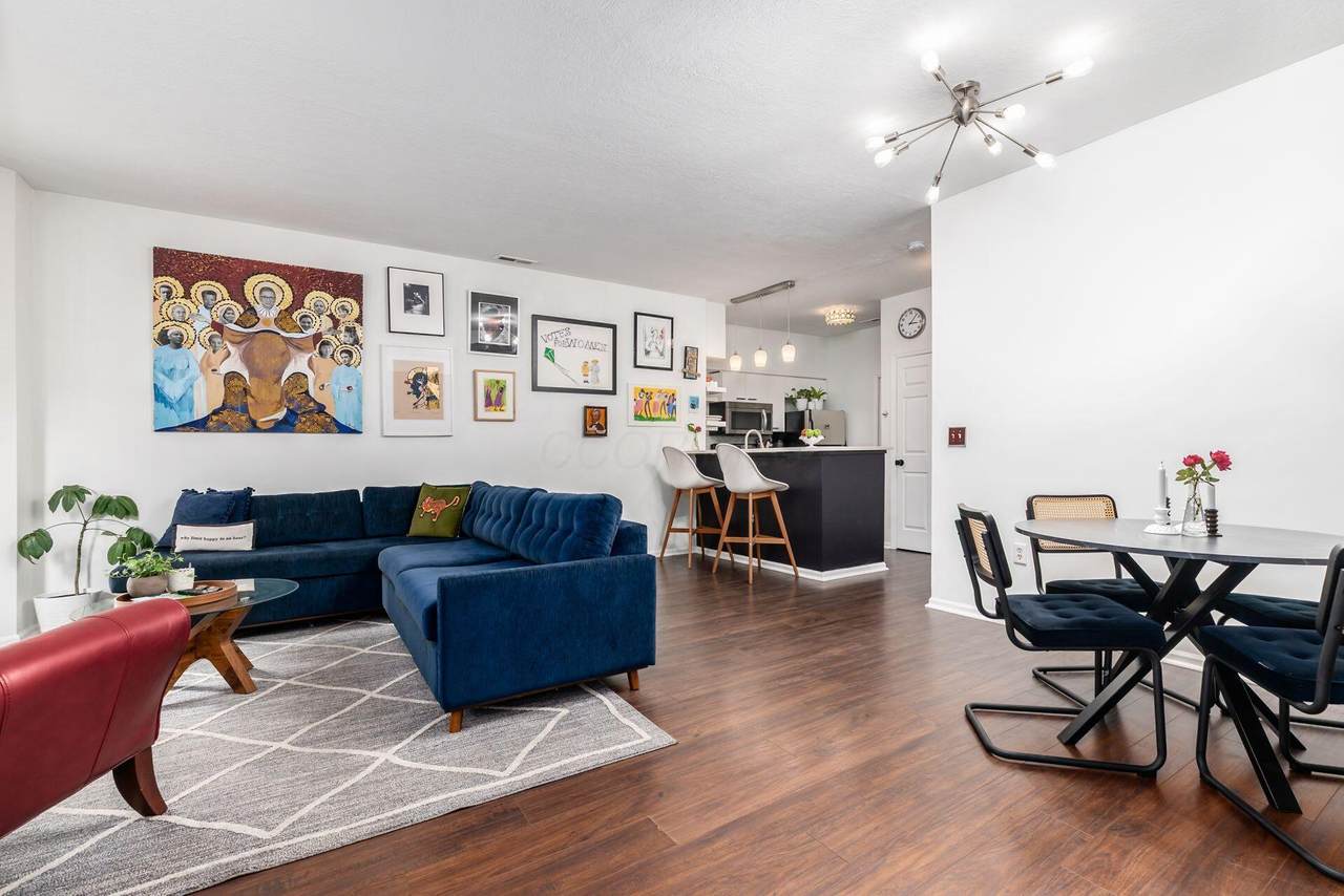 24 Russell Street - Photo 1