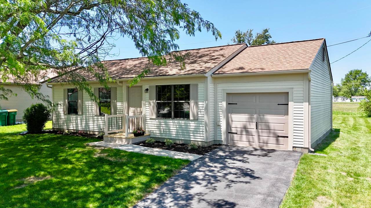988 Kirkwood Drive - Photo 1