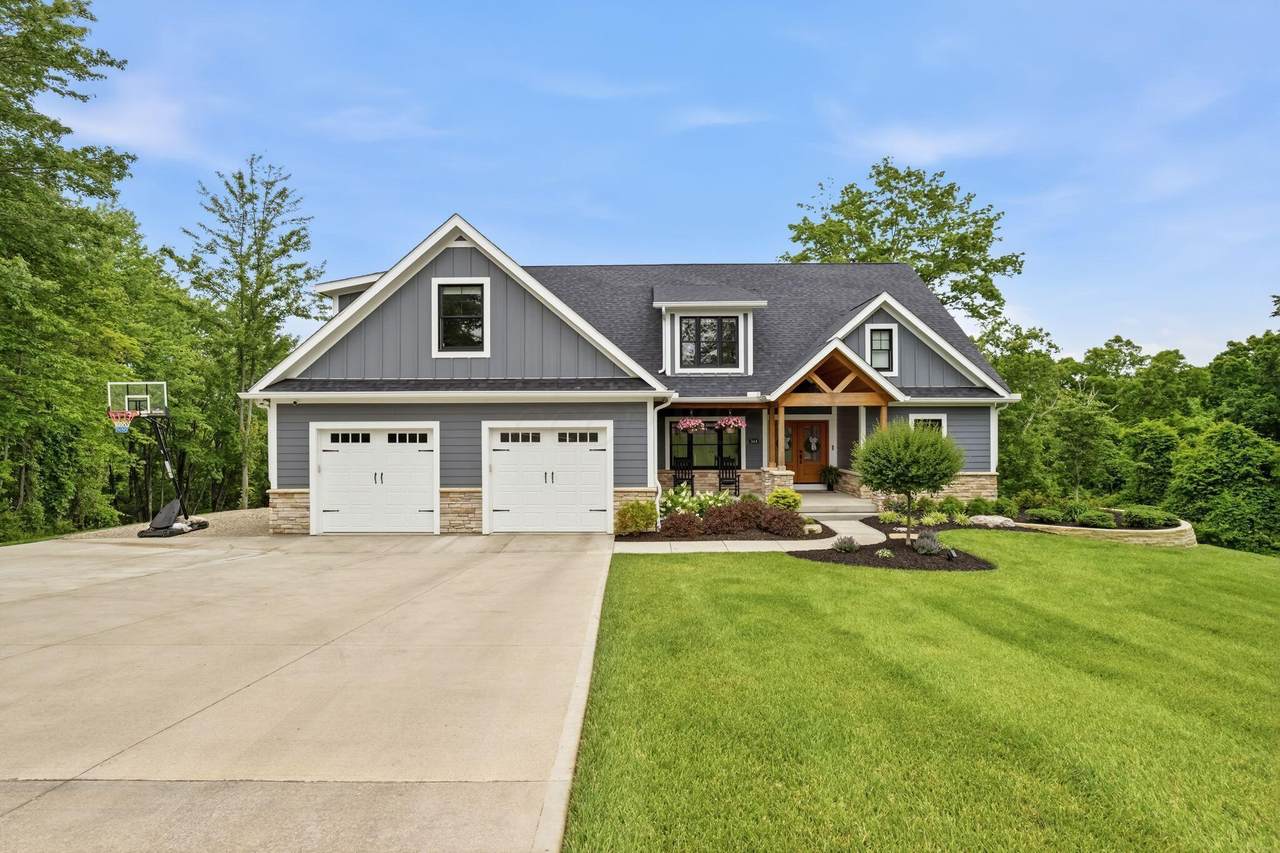 344 Dogwood Drive - Photo 1