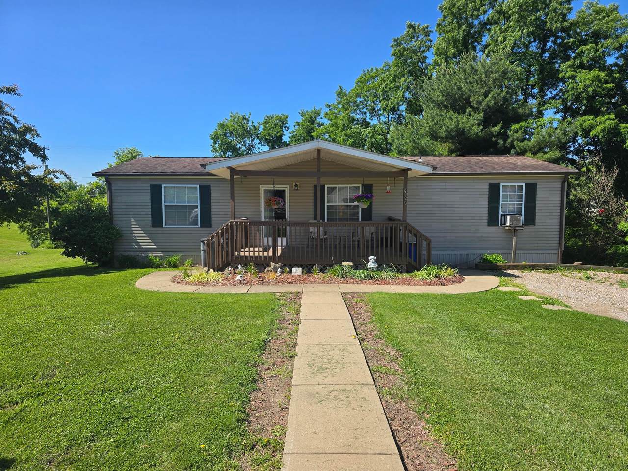 8320 Hopewell National Road - Photo 1
