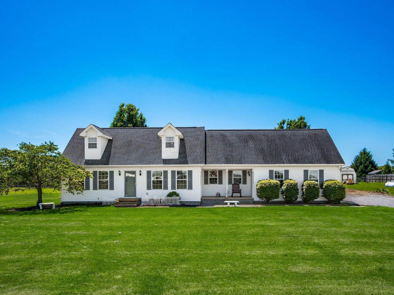 9736 Kilbourne Road - Photo 1