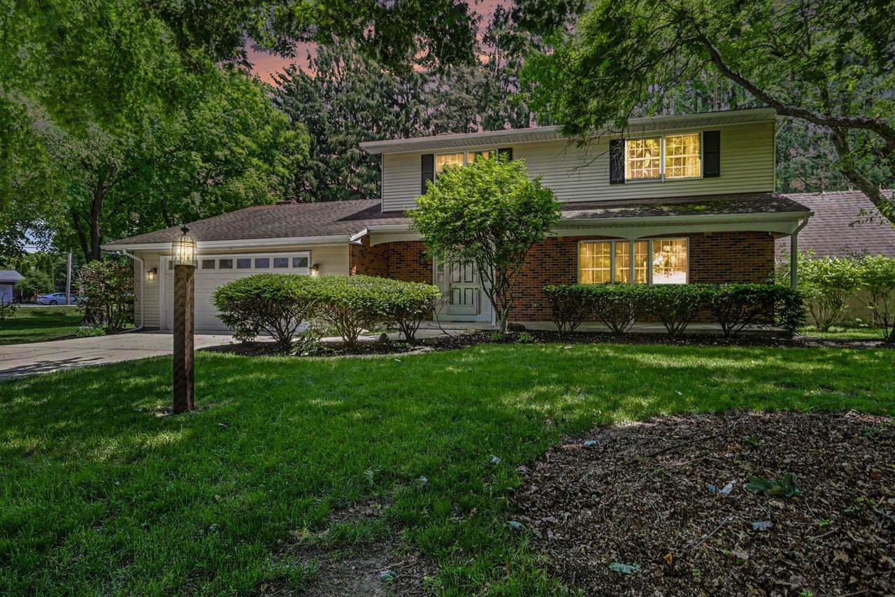 844 Brookpark Road - Photo 1