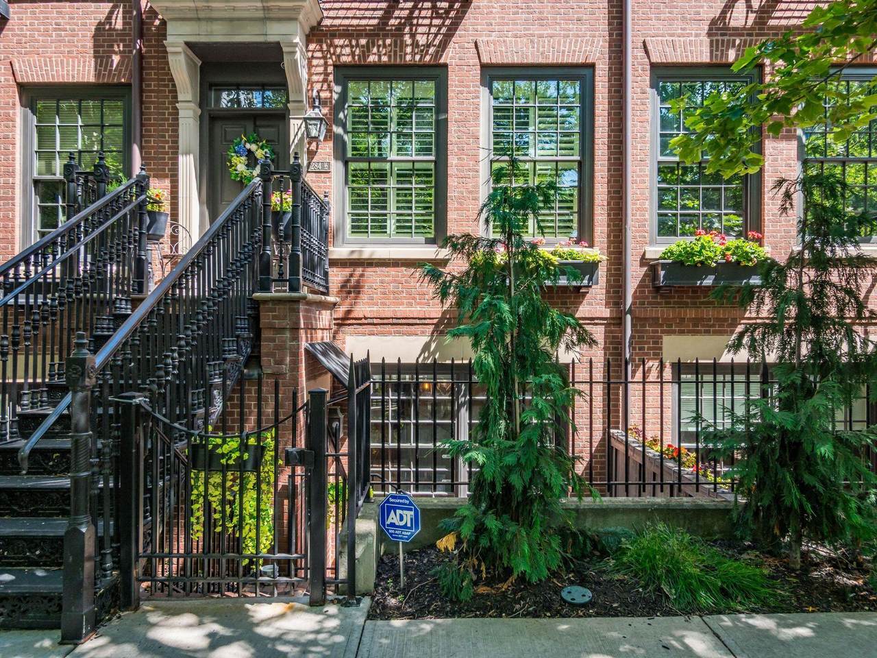 284-G35 Gay Street - Photo 1