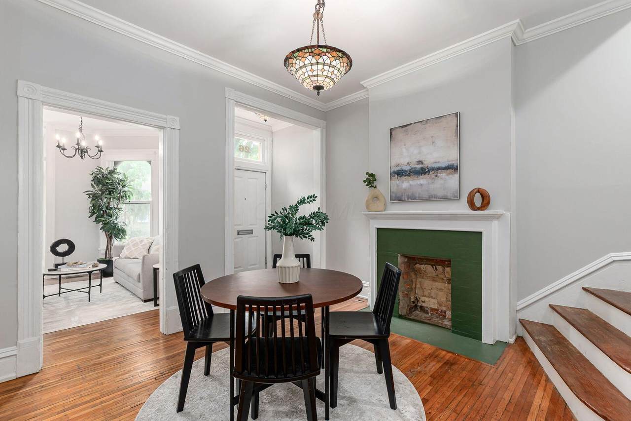 26 4th Avenue - Photo 1