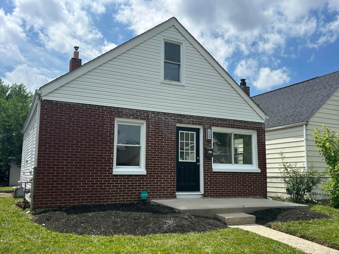 259 Hague Avenue - Photo 1