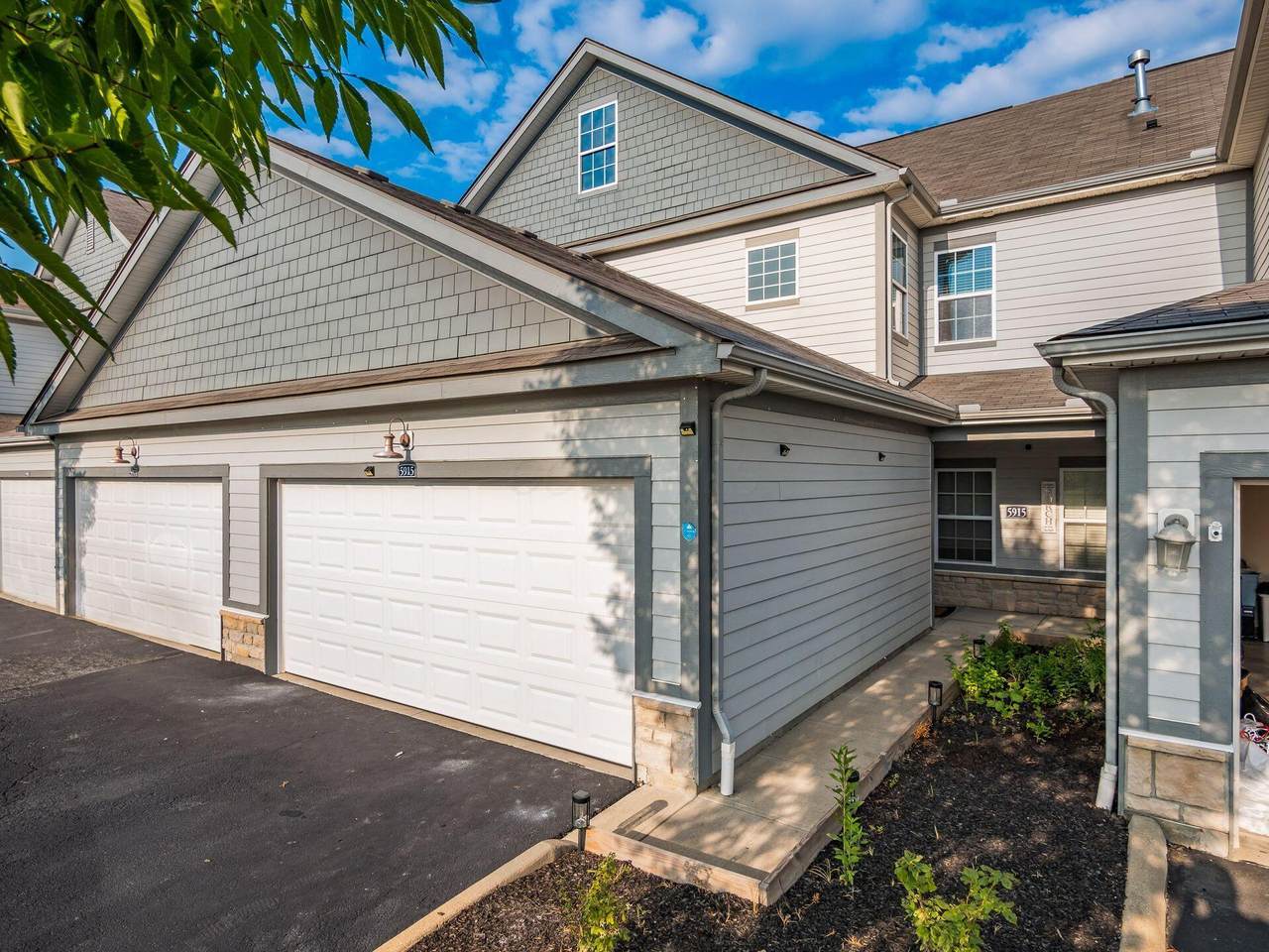5915 Blackbird Way - Photo 1