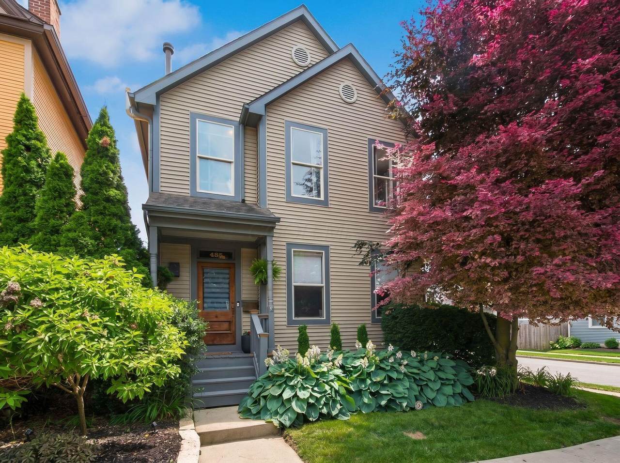 485 2nd Avenue - Photo 1