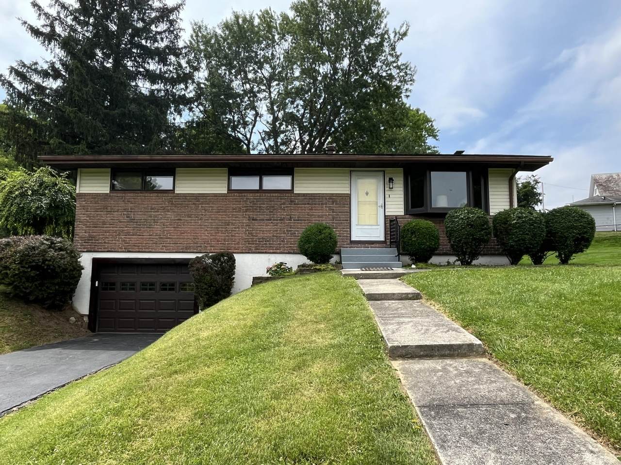 44 West Street - Photo 1