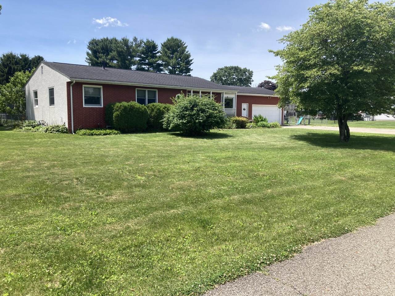 361 Meadow Lane - Photo 1
