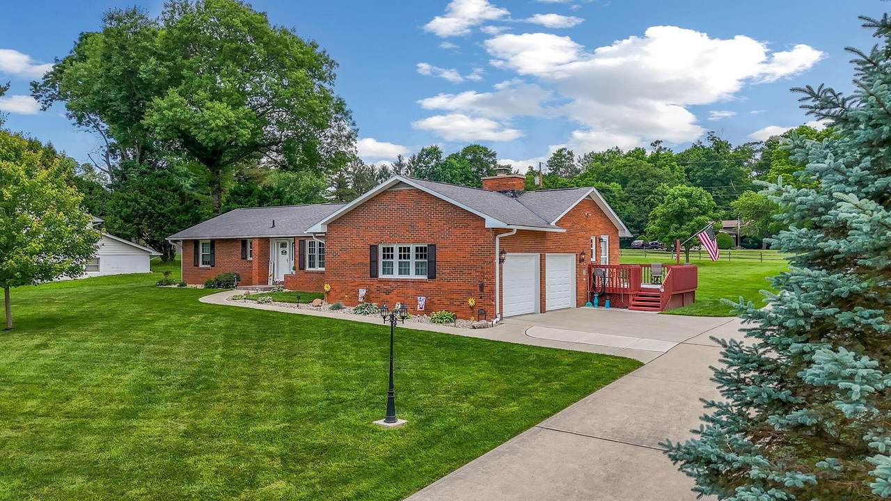 1030 Rhoda Lane - Photo 1