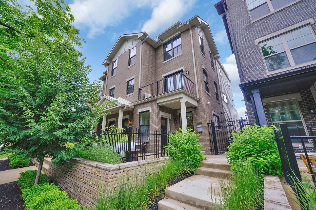 1320 Forsythe Avenue - Photo 1