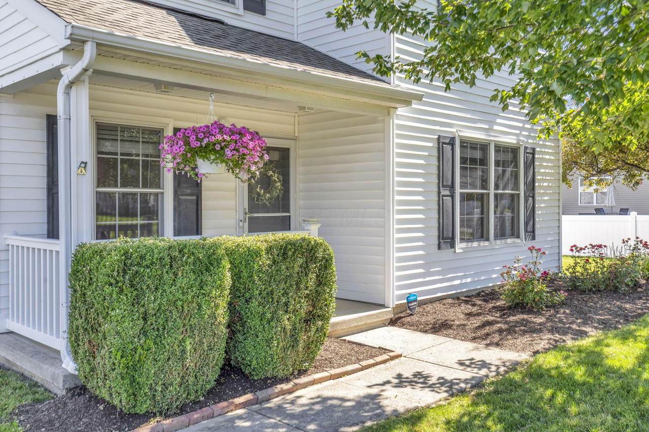 5514 Oakhurst Drive - Photo 1