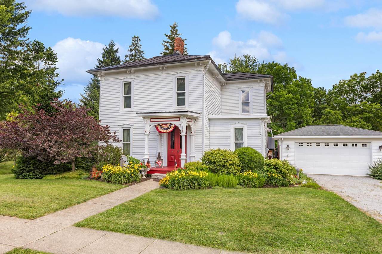 194 Hartford Avenue - Photo 1