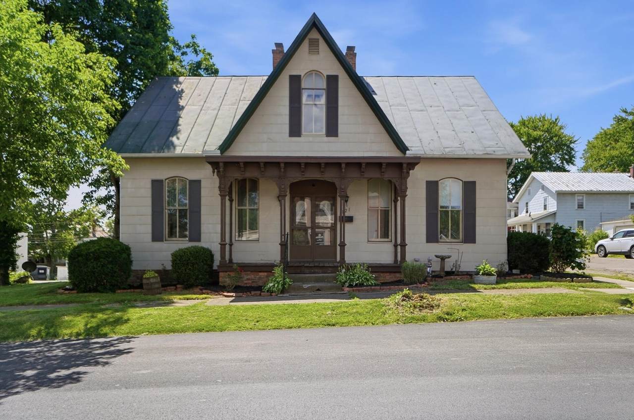 121 Main Street - Photo 1