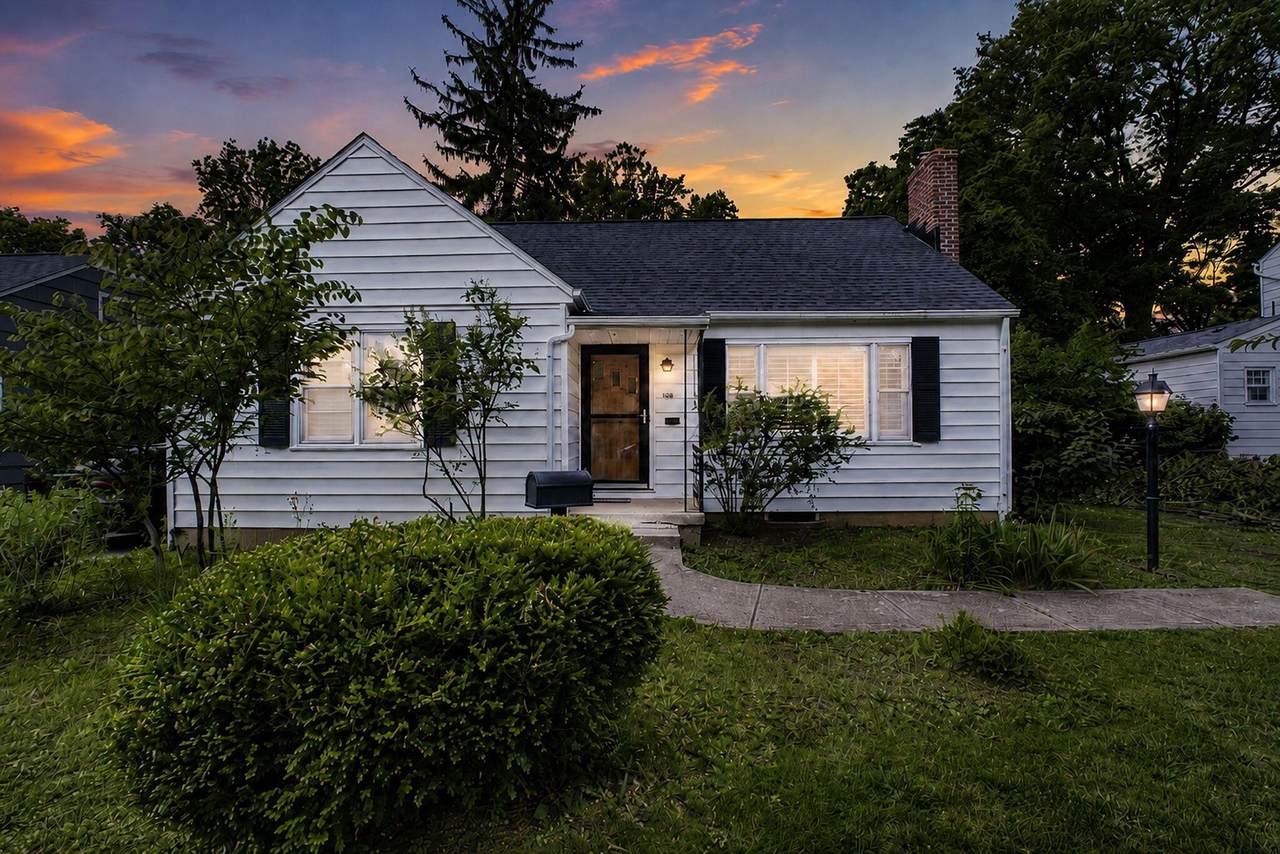 100 Kanawha Avenue - Photo 1