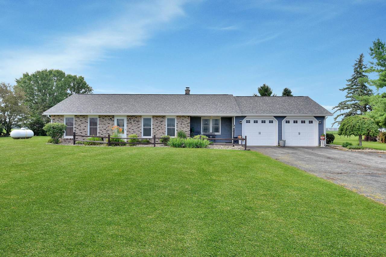 11677 Converse Road - Photo 1