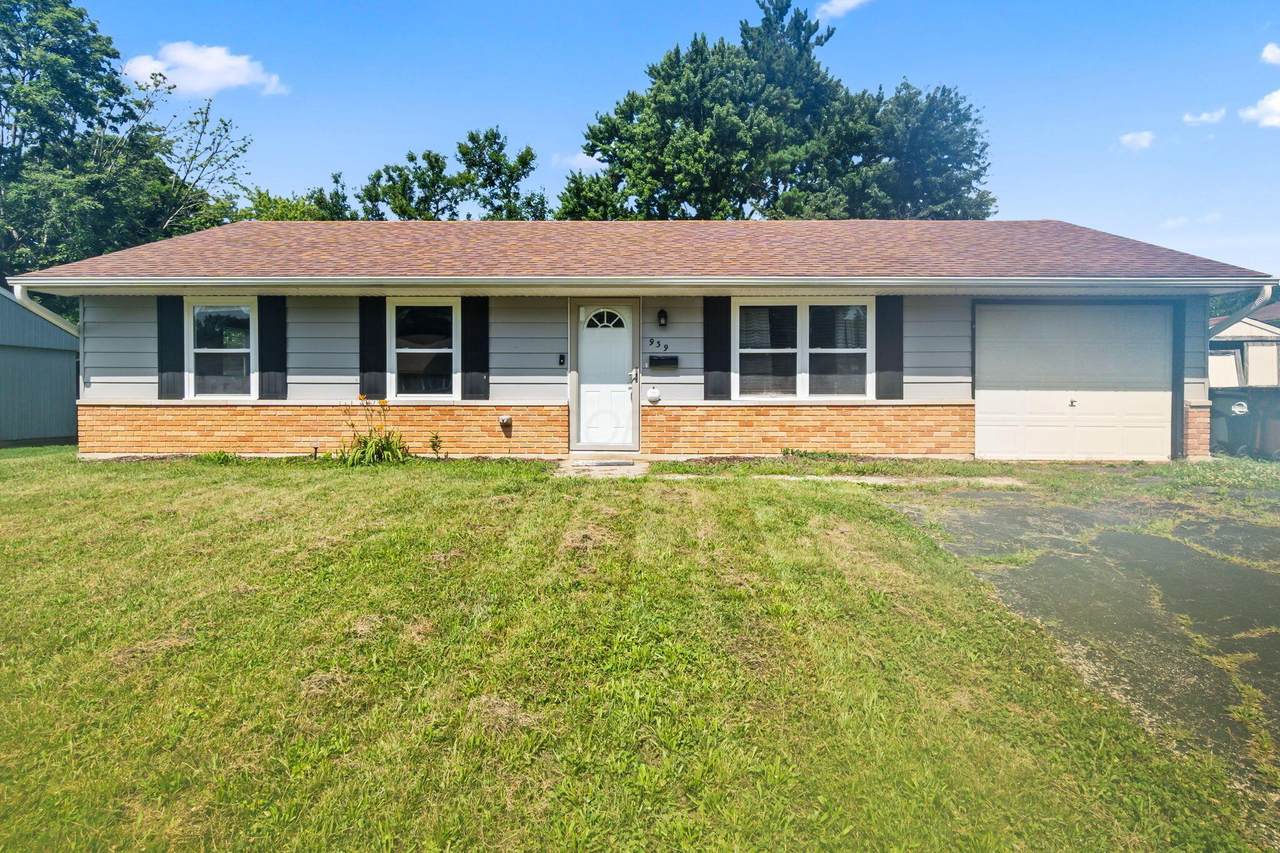 939 Firwood Drive - Photo 1