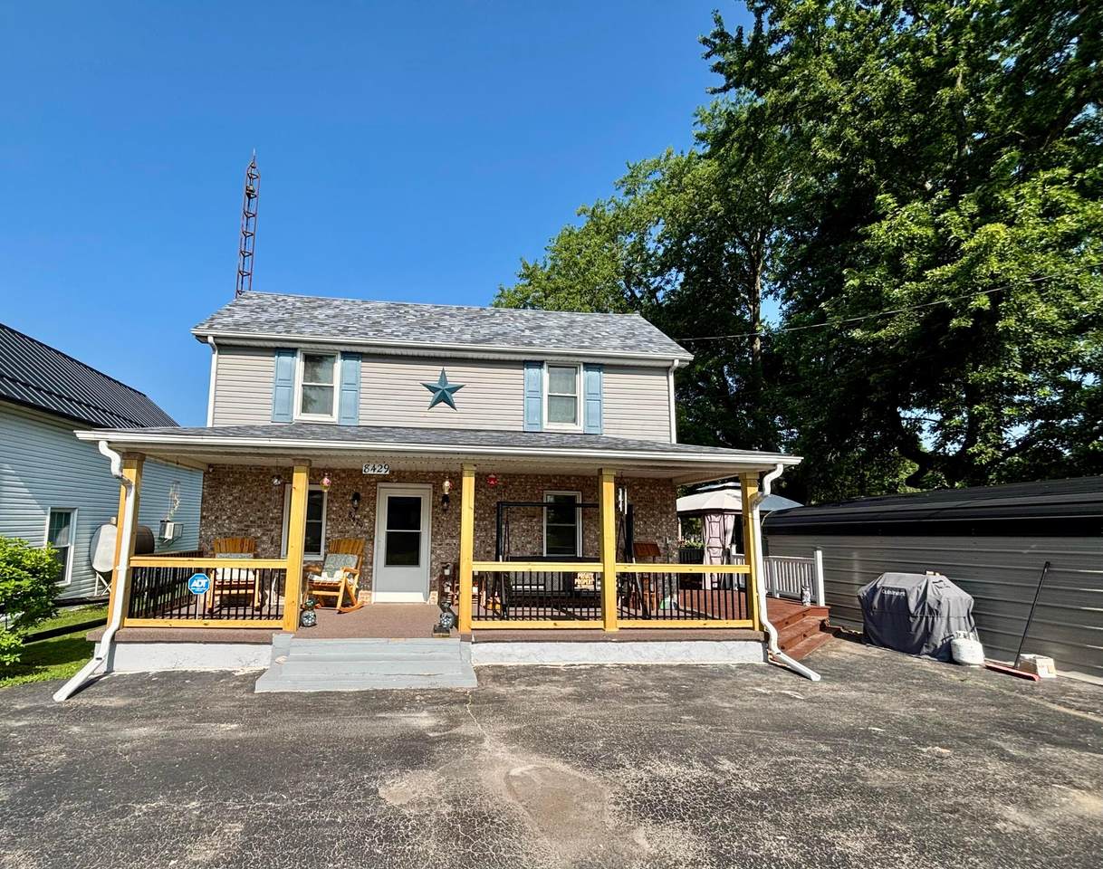 8429 East Street - Photo 1