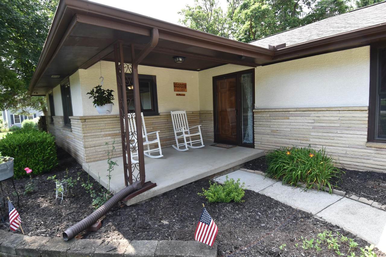 15 Tow Path Road - Photo 1