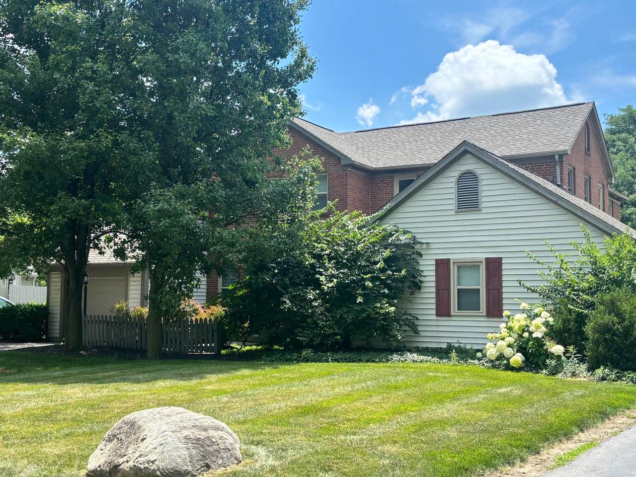 5319 Tara Hill Drive - Photo 1