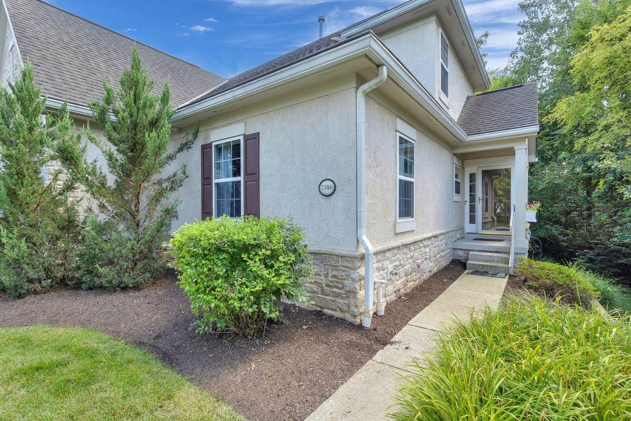 7346 Deer Valley Crossing - Photo 1
