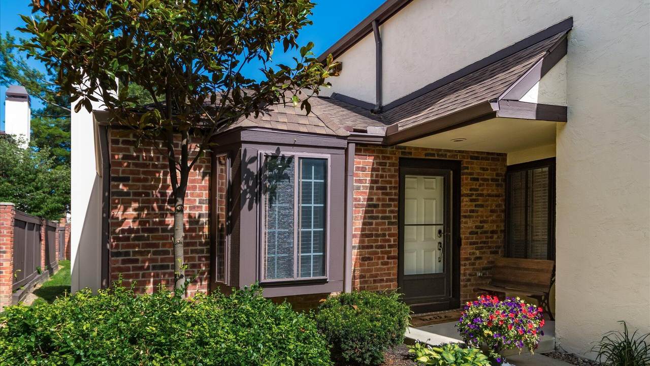 146-28A Saint Julien Street - Photo 1