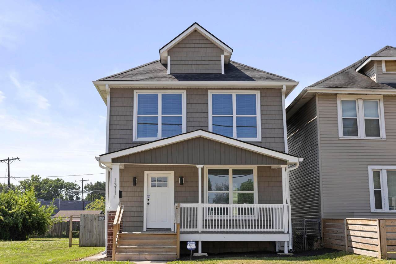 1311 Sullivant Avenue - Photo 1