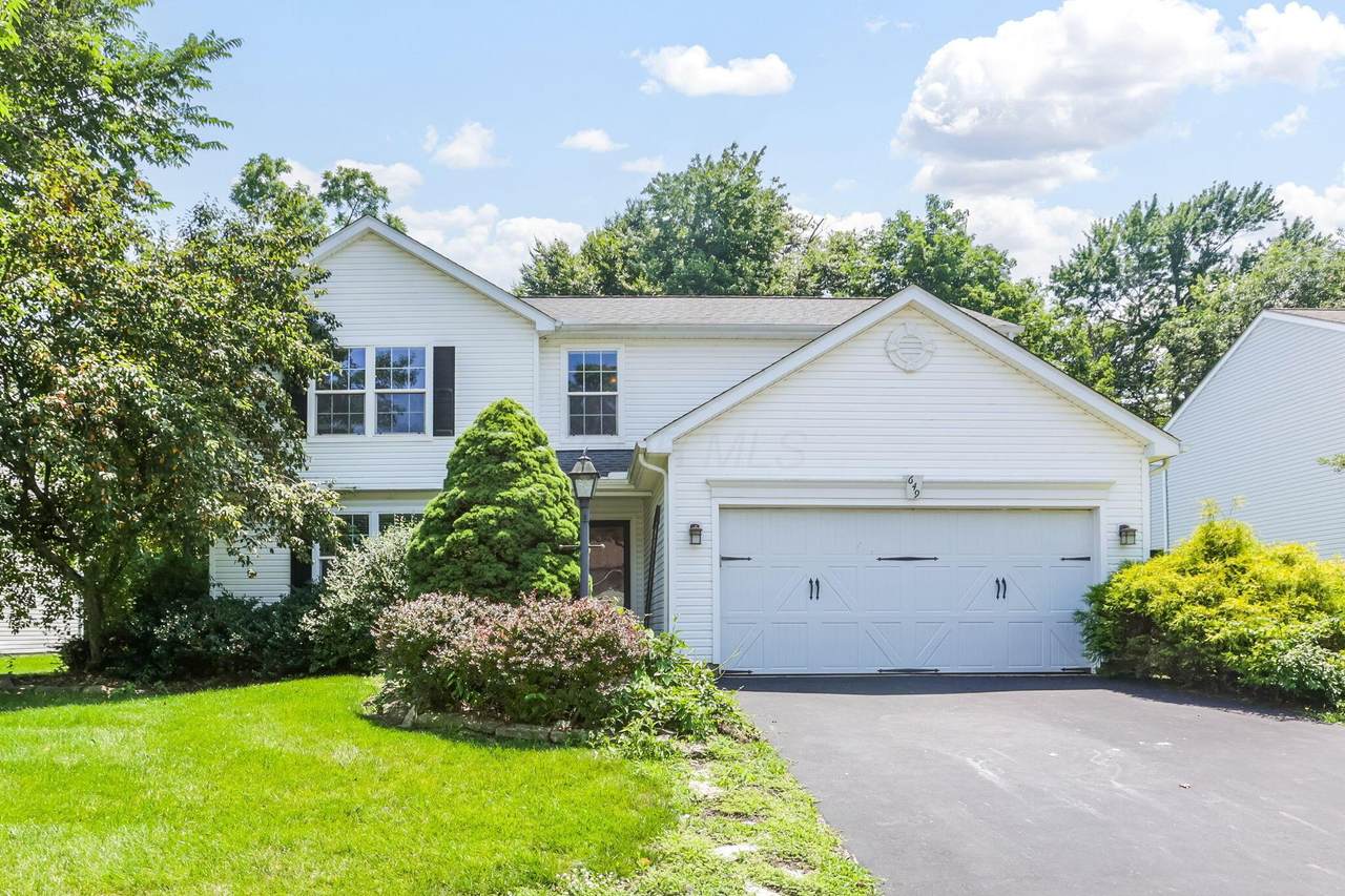 649 Norfolk Square - Photo 1