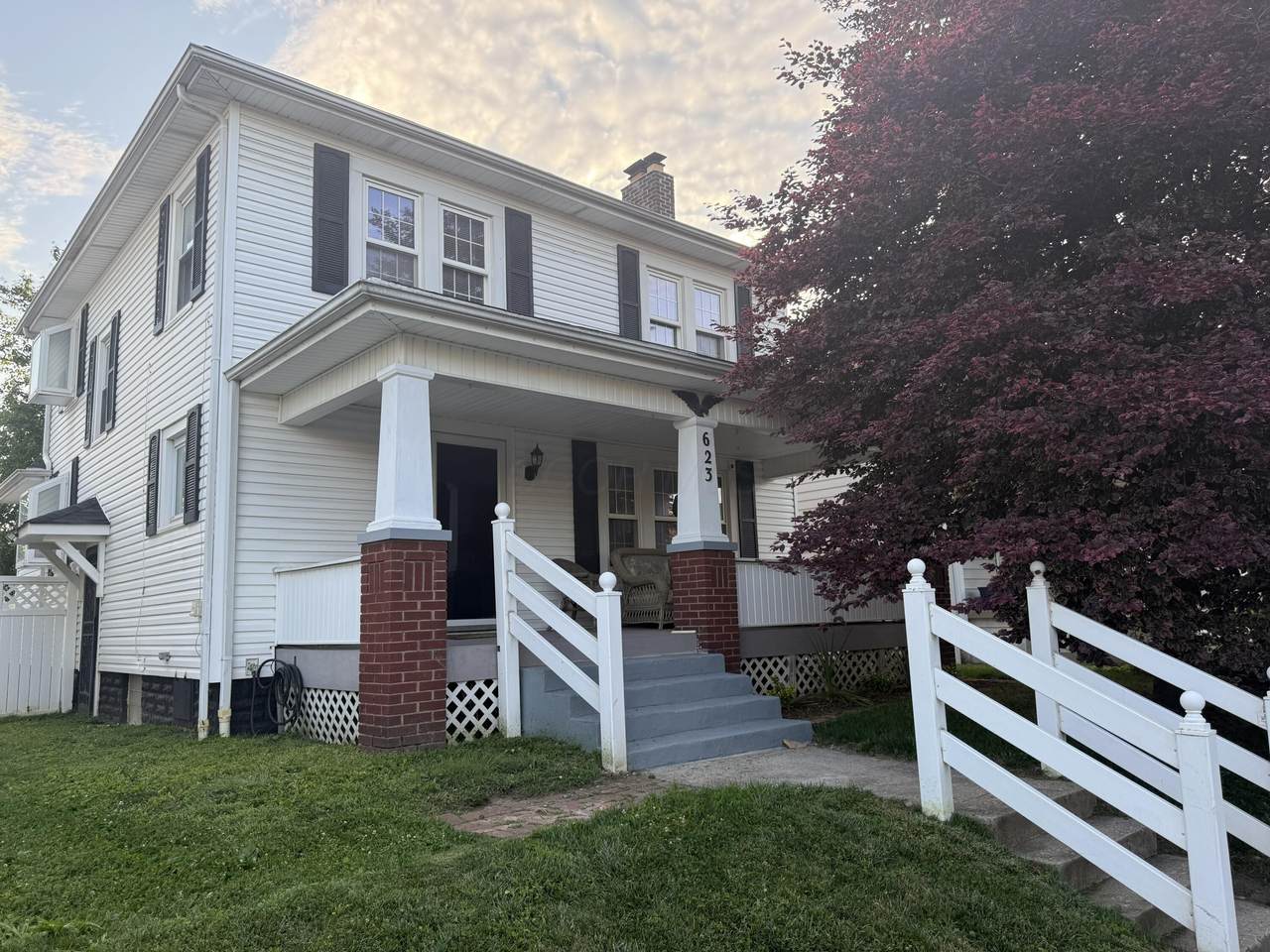 623 Hilltonia Avenue - Photo 1
