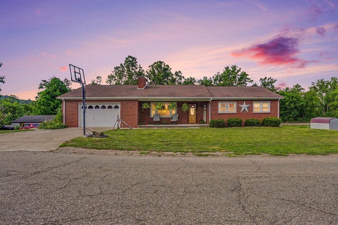 1338 Homer Street - Photo 1
