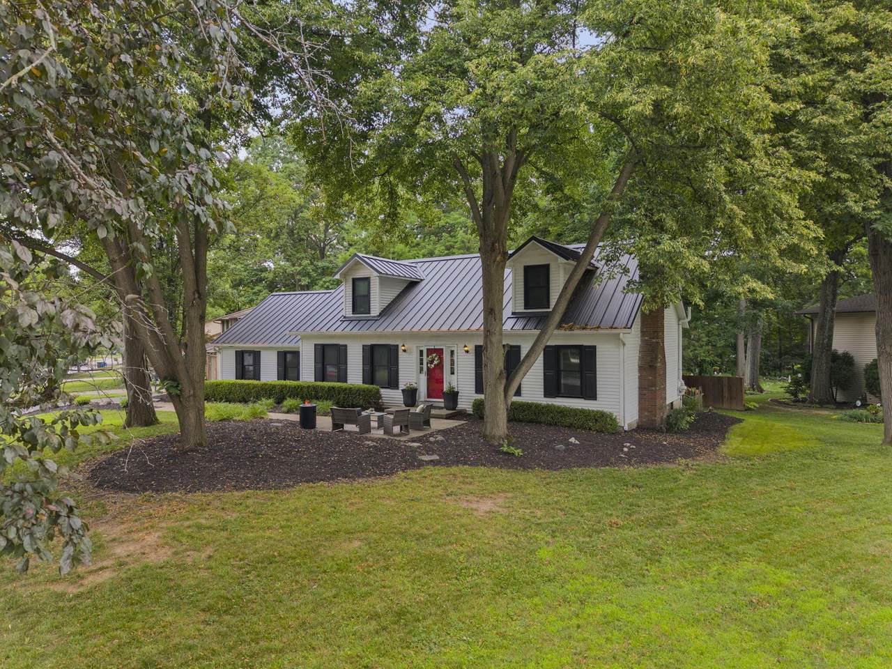 1082 Autumn Woods Drive - Photo 1