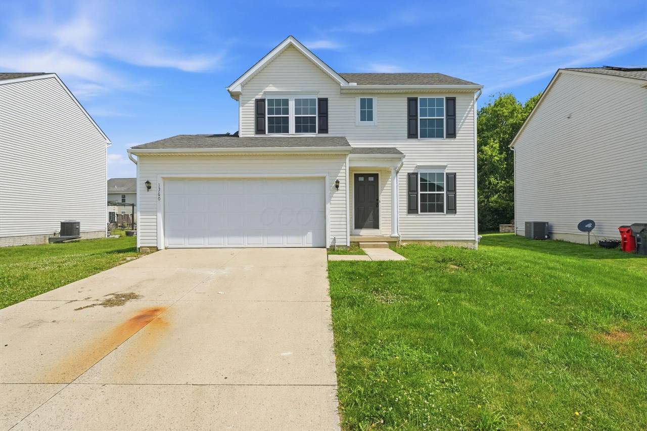 1360 Wagy Square - Photo 1