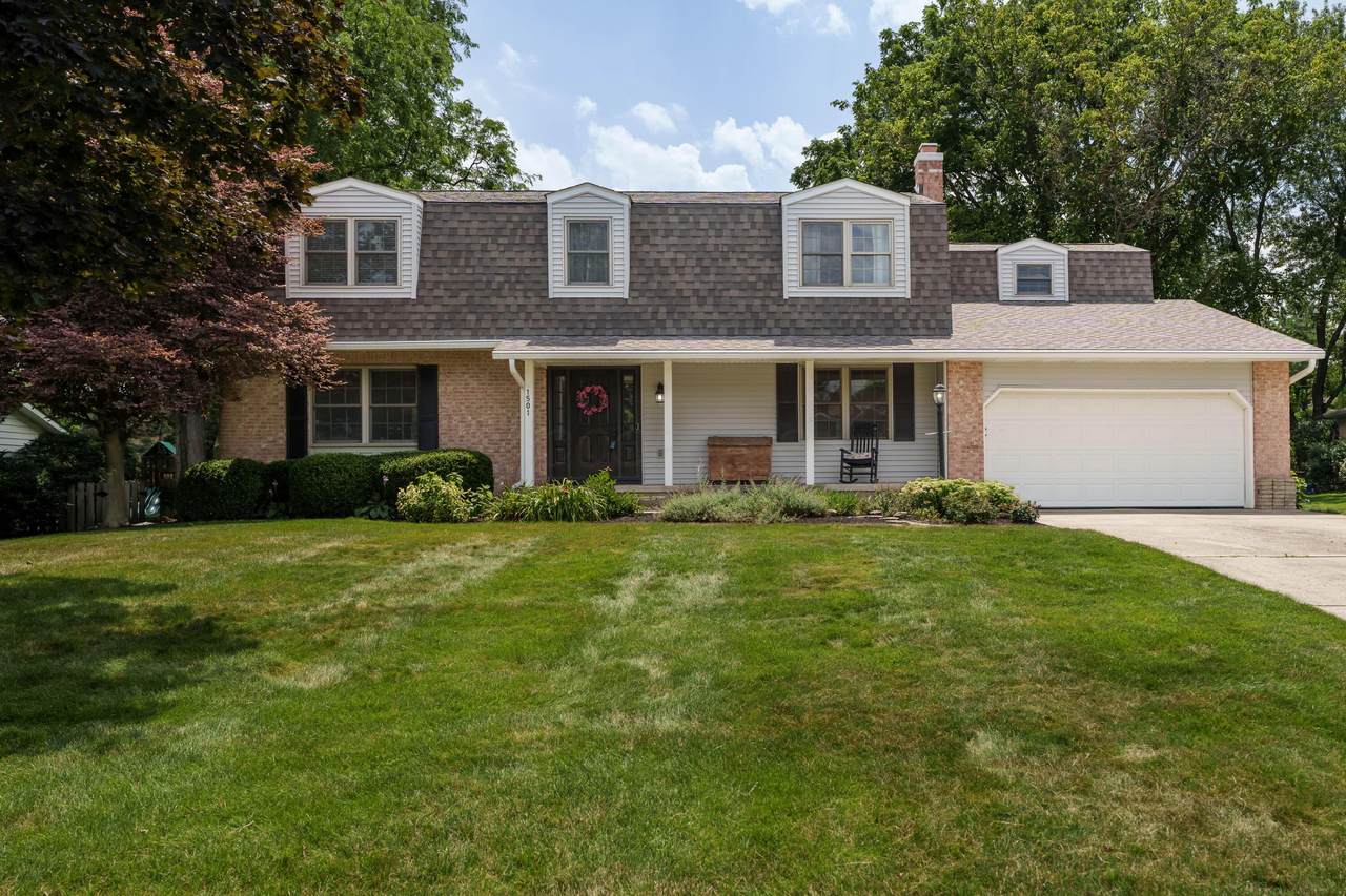 1501 Candlewood Drive - Photo 1