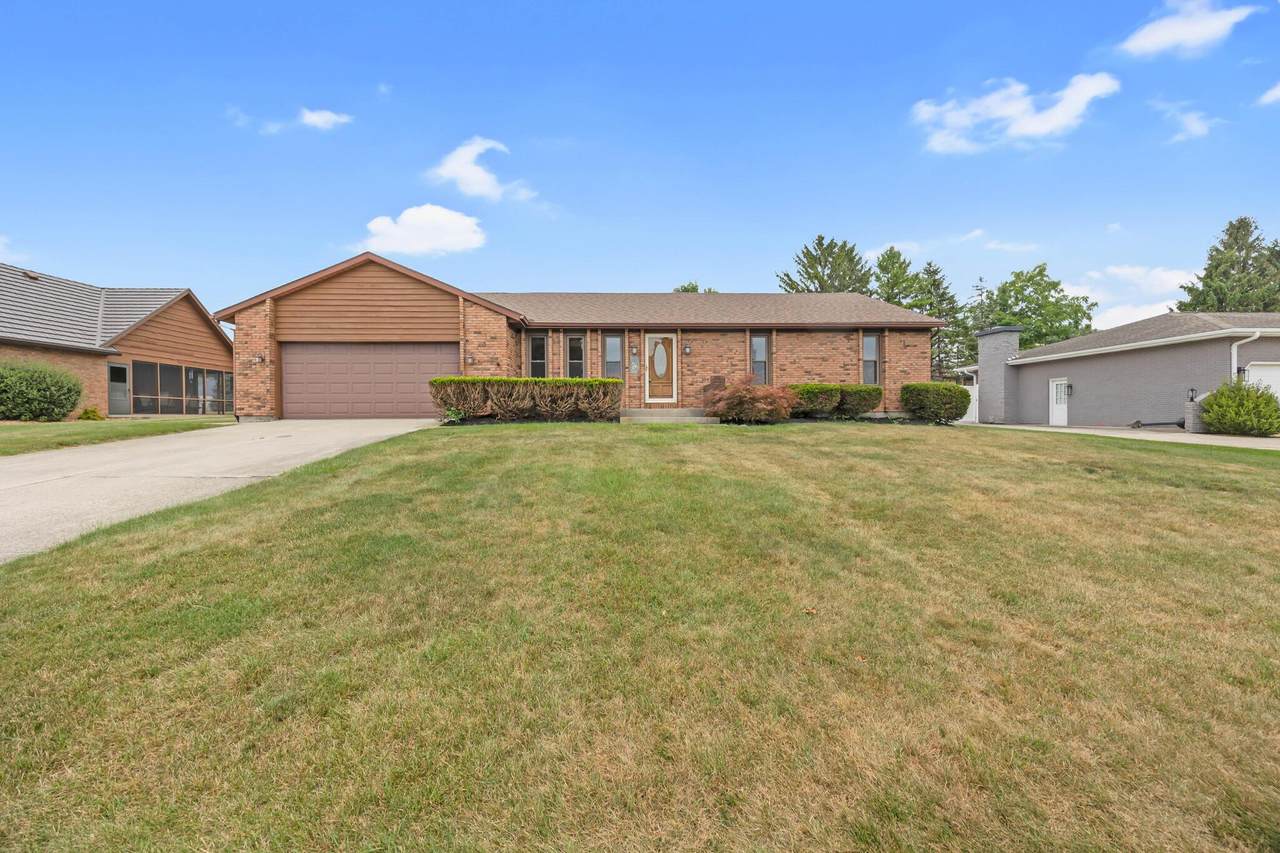 110 Heatherhill Drive - Photo 1