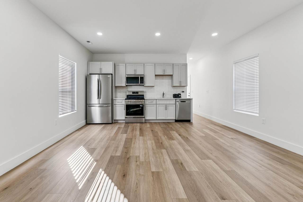 1290 Fulton Street - Photo 1