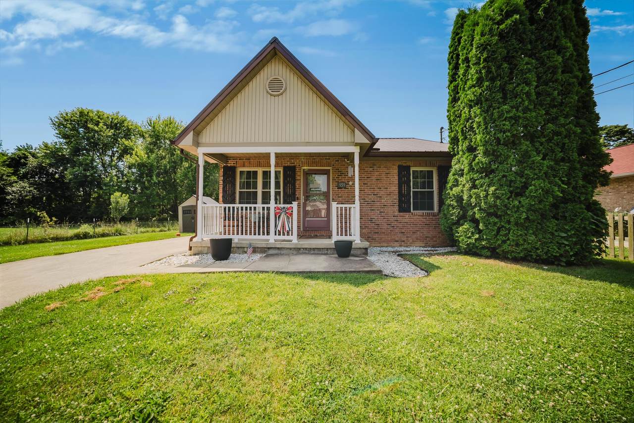 959 Champion Avenue - Photo 1