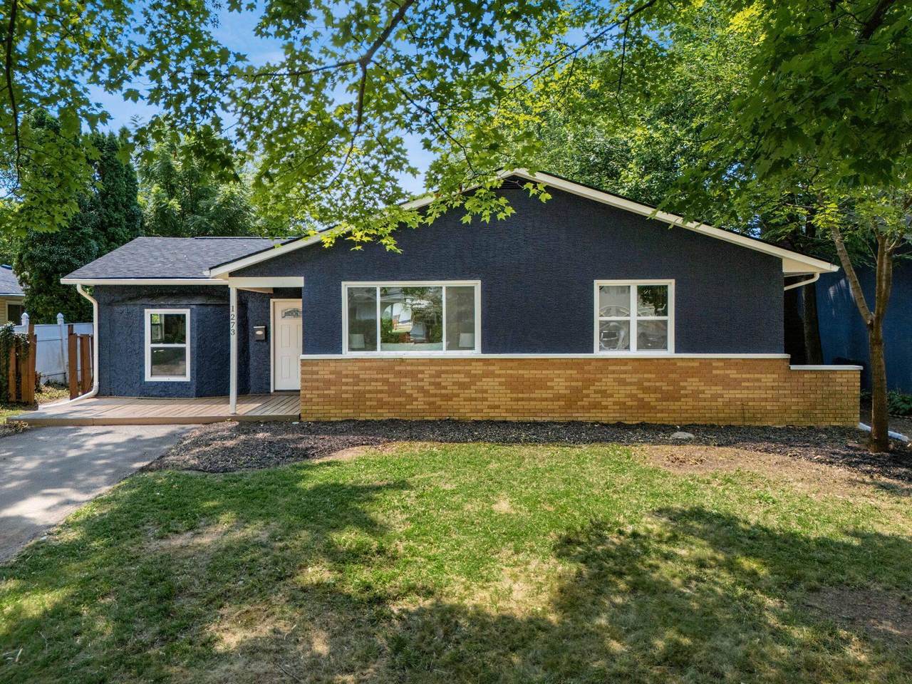 1273 Oakfield Drive - Photo 1